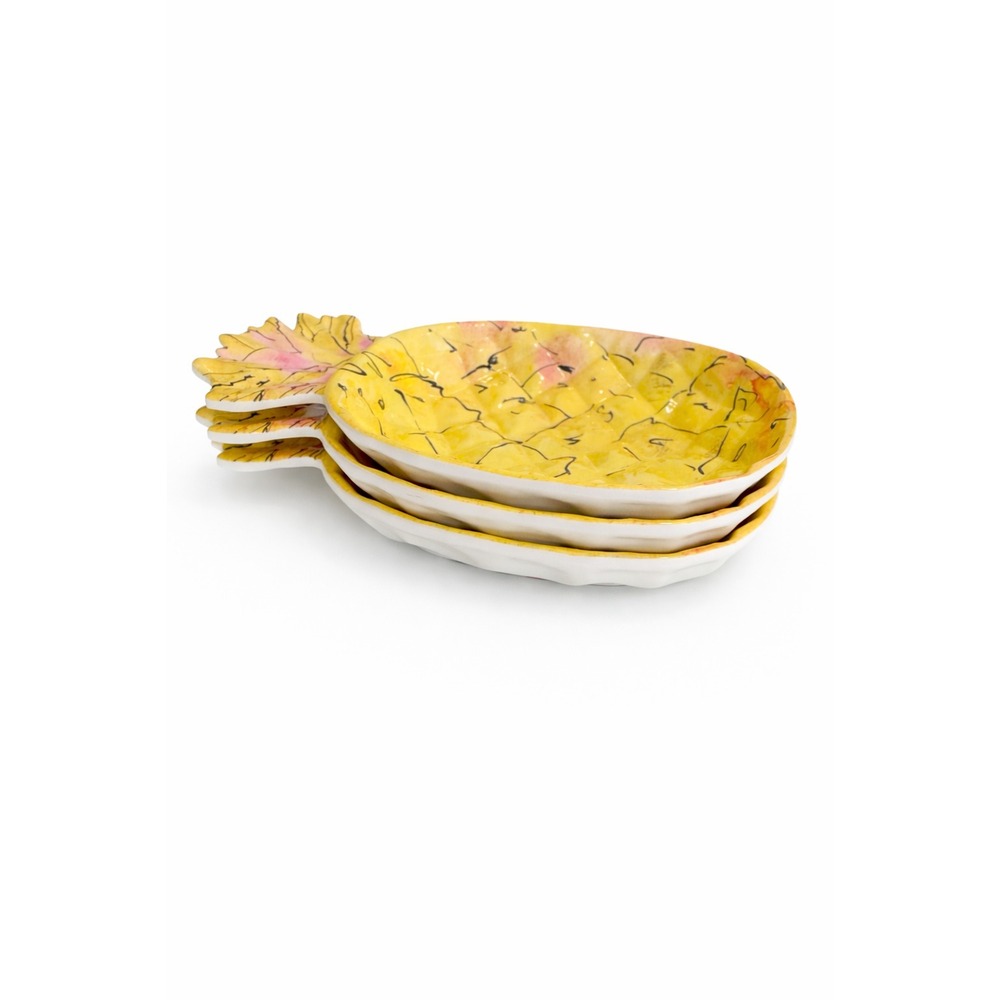 OUTDOOR COLLECTION Set of 3 Melamine Pineapple Shape Appetizer Snack Plates - Picture 3 of 4